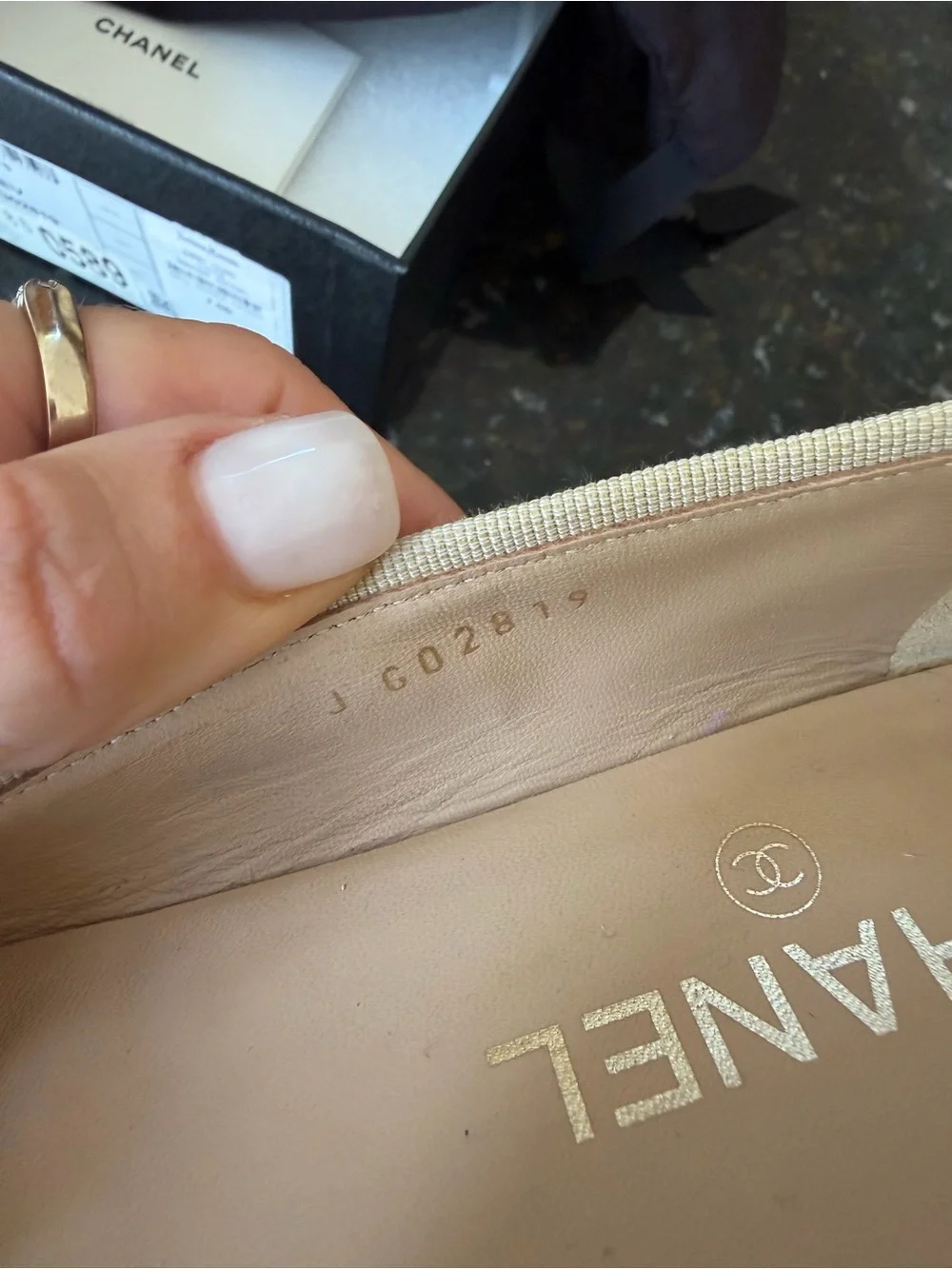 CHANEL Two-Tone Tan and Black Leather Cap-Toe Ballet Flats